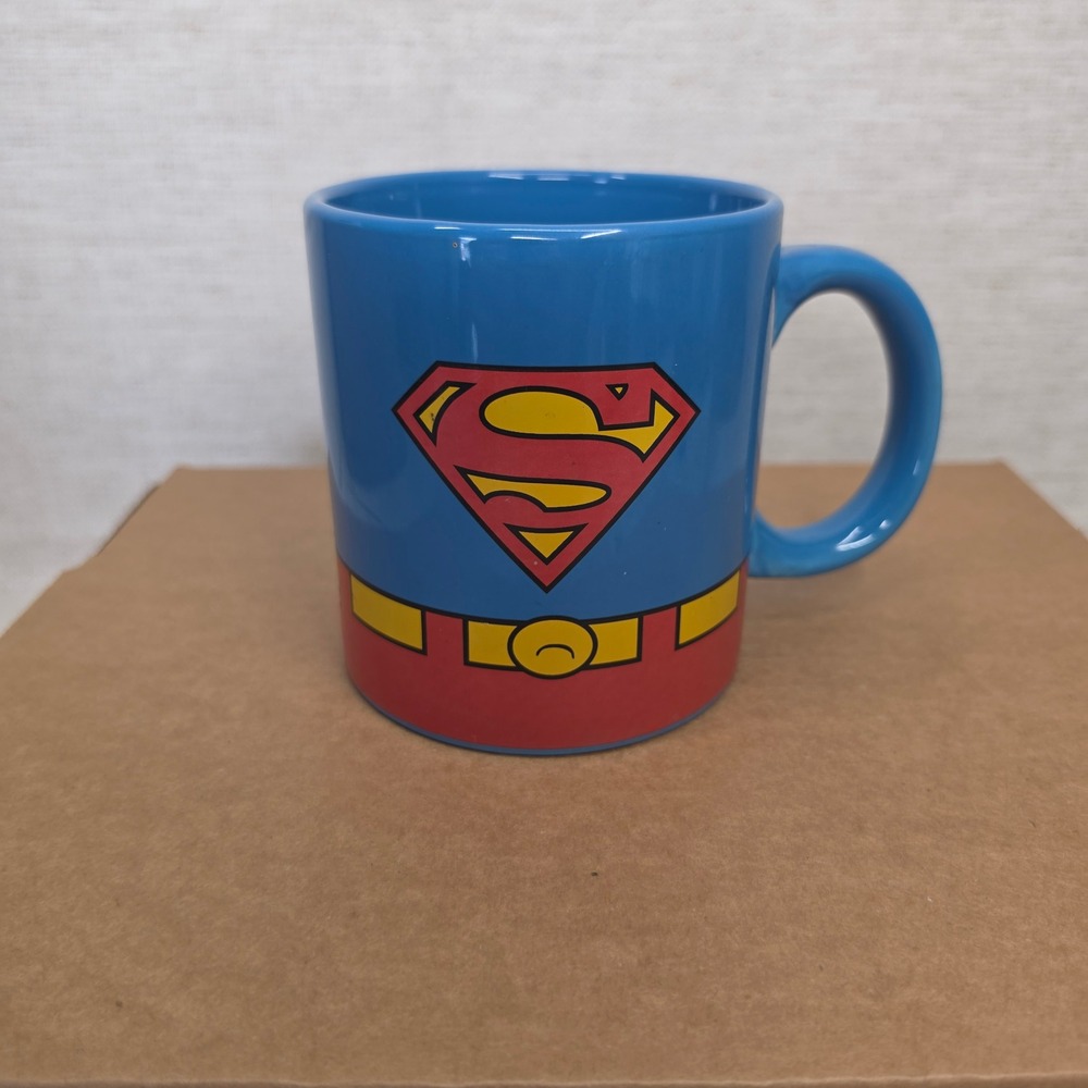Silver Buffalo DC Comics Superman Ceramic Coffee Mug Blue Suit Shield Logo 2013
